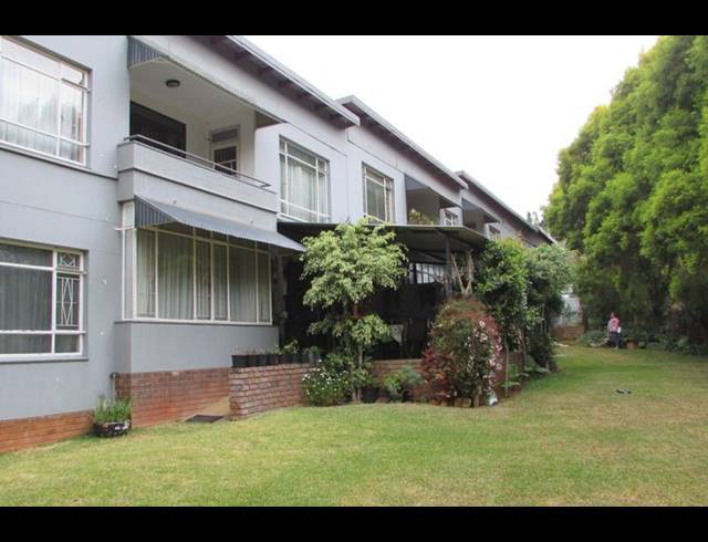 1 BEDROOM APARTMENT FOR SALE IN WHITE RIVER CENTRAL